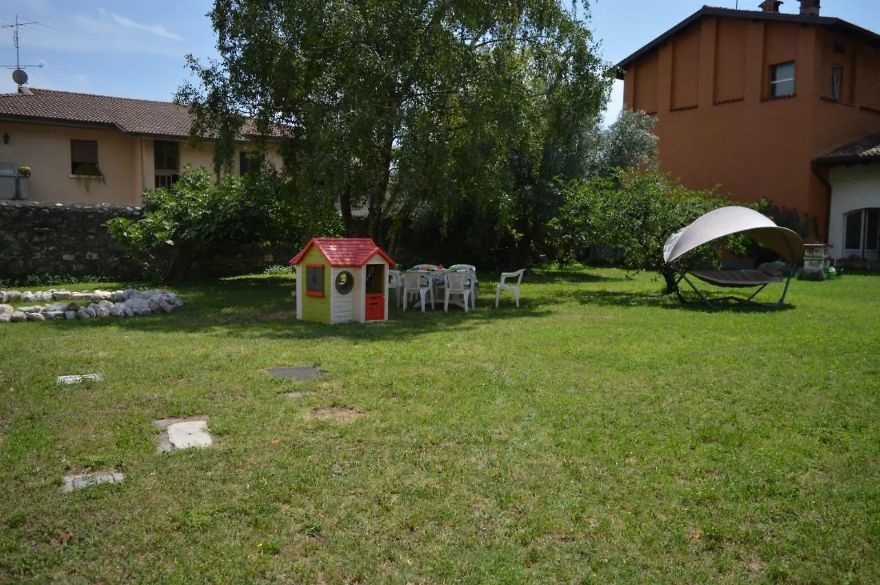 Garda Friends Apartments Toscolano Maderno Italien