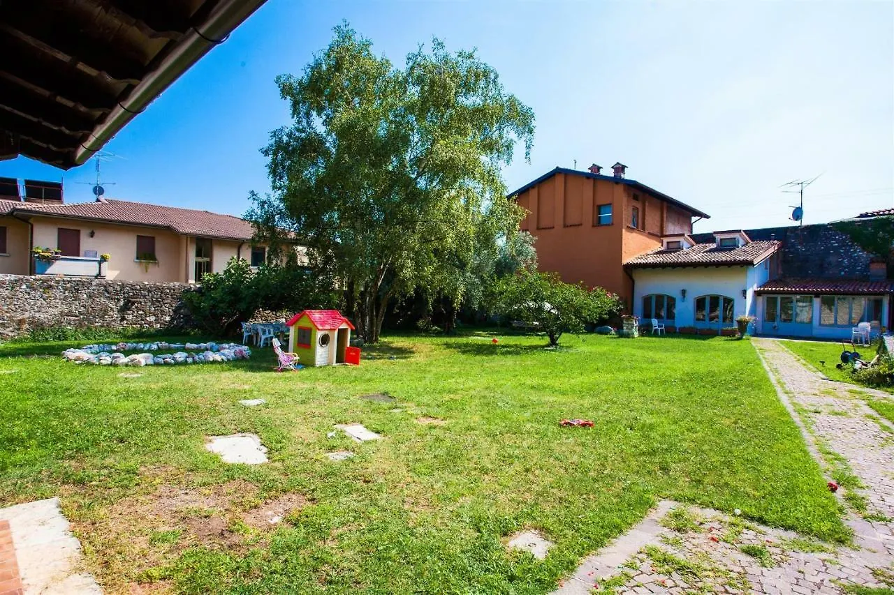 Garda Friends Apartments Toscolano Maderno Italien