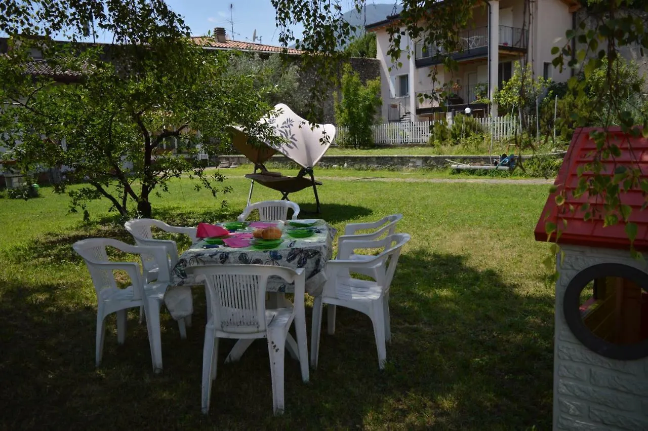 Garda Friends Apartments Toscolano Maderno